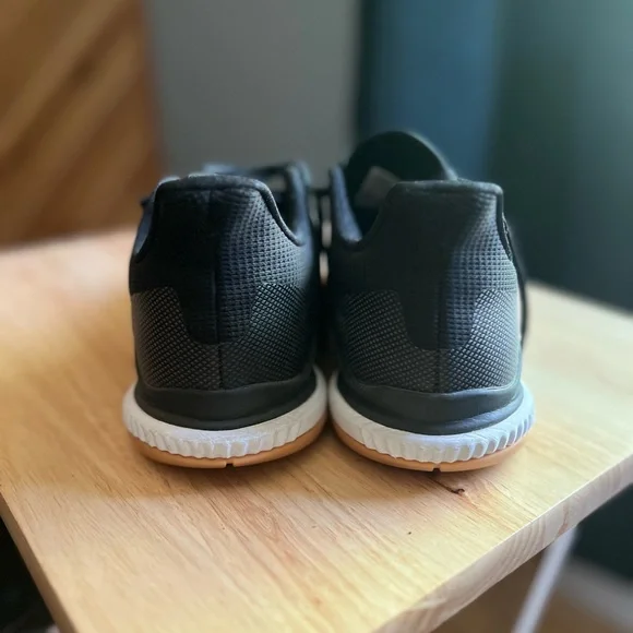Adidas Crazyflight Bounce 3 volleyball shoes. Size 9. Black/White. - Picture 5 of 8